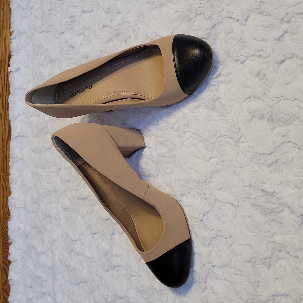 Torrid Tan Heels, Women's Size 9.5, Excellent Condition!